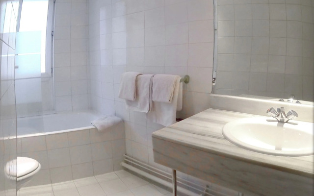 Casa Serena Paris Hôtel