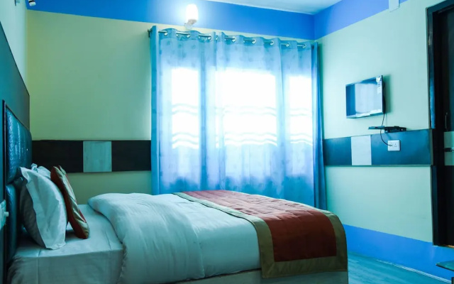 OYO 12850 The Nest