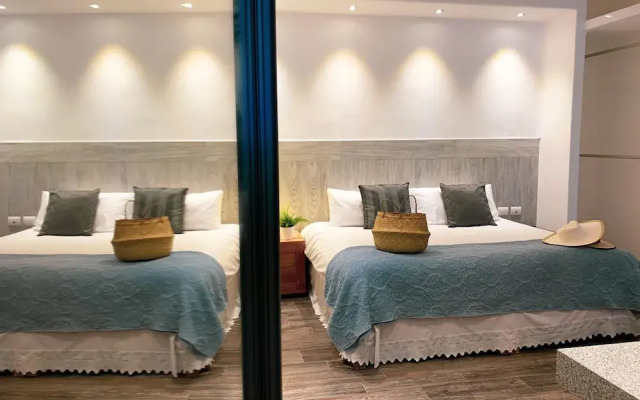 CT Apartments - Small Piece of Paradise