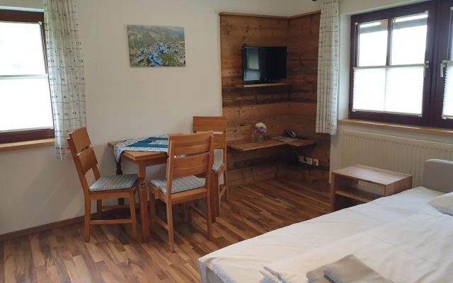 Landhotel Lacknerhof