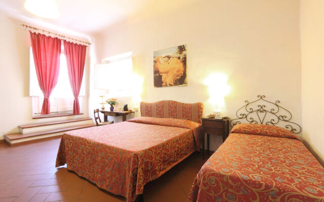 Hotel Bavaria комната для гостей