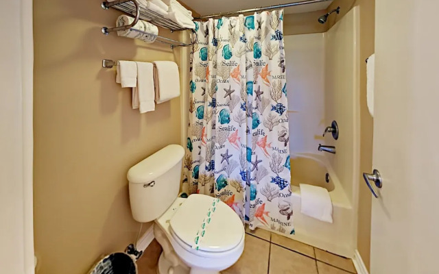 131 Seabreeze - One Bedroom Condo