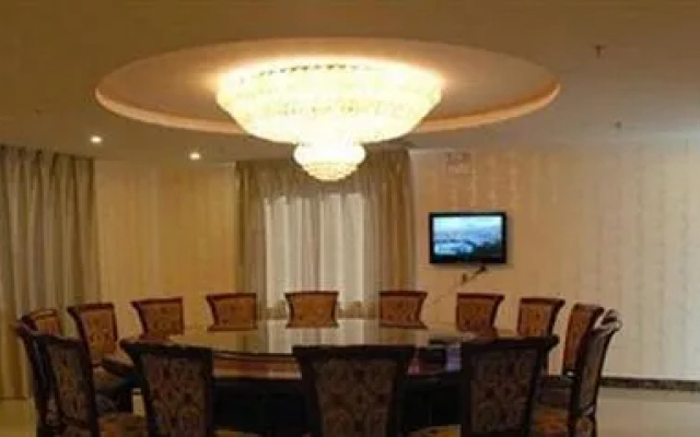 Jinzhou Aike Business Hotel