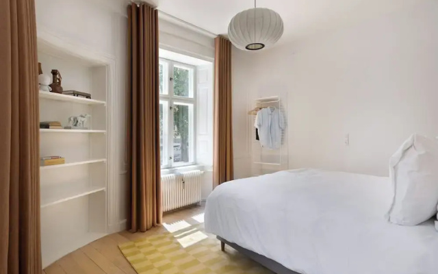 Former Dukes Residence - 4 bedrooms - 2 bathrooms