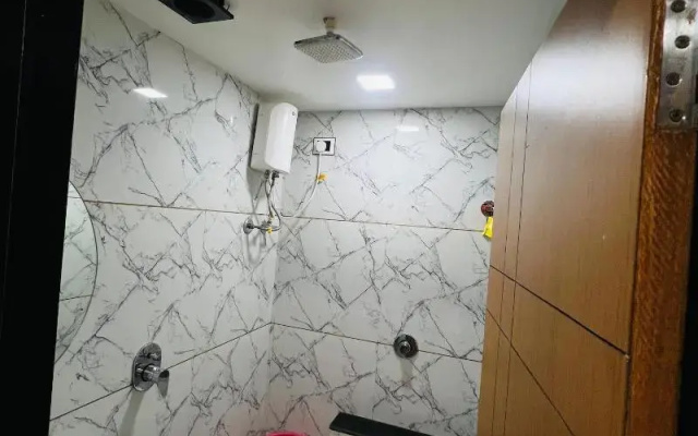 Hotel Exotic