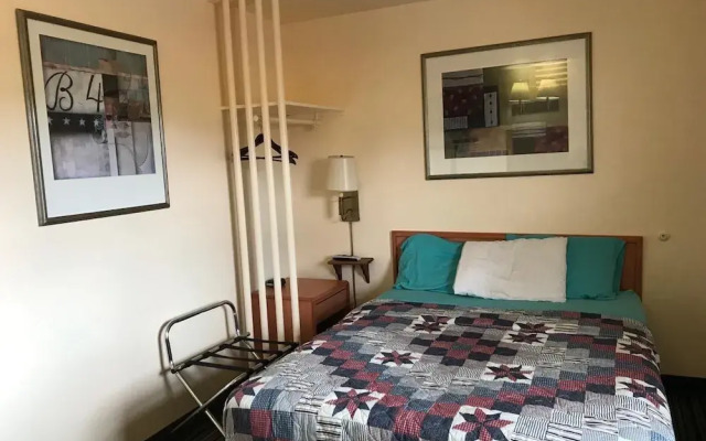 Blue Mountain Hotel