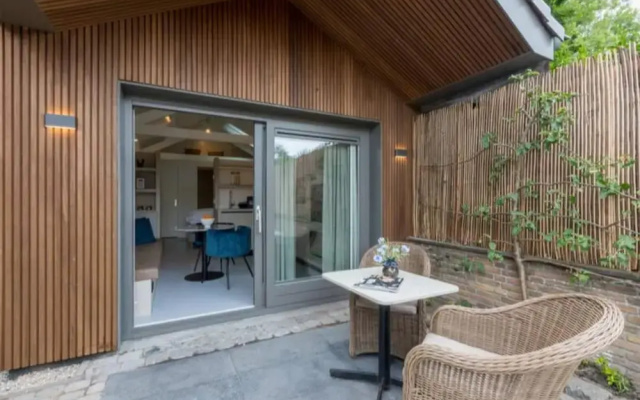Luxury Holiday Home Near the Beach