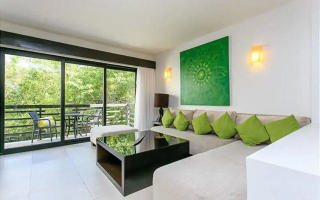 Aldea Thai 30 by Tripintravel
