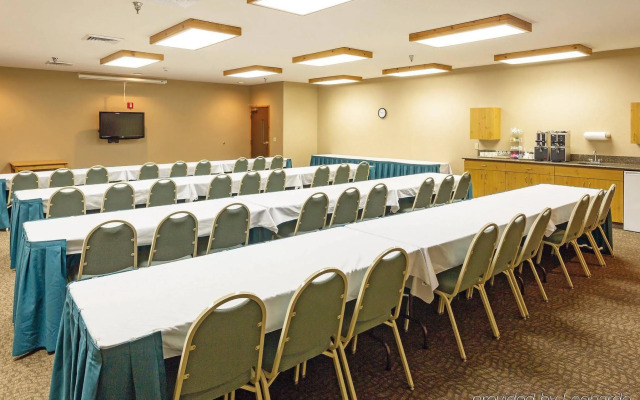 La Quinta Inn & Suites By Wyndham Eugene