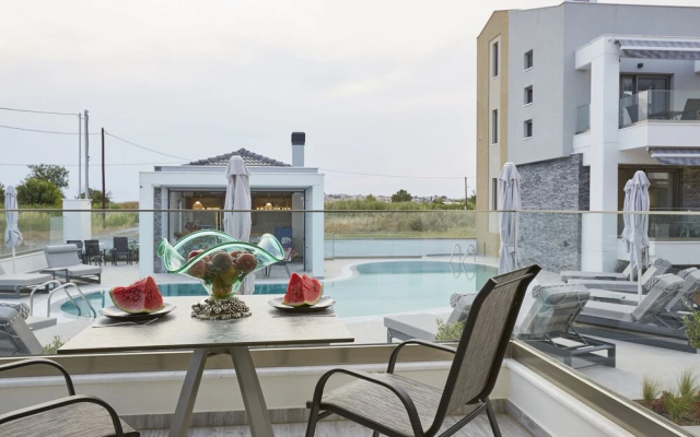 GreyStone Suites