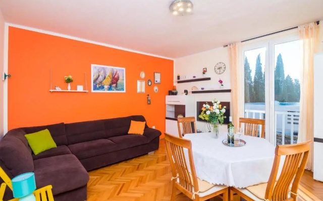 Apartment Ruby