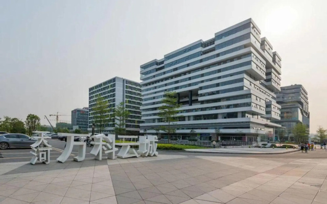 Weitesi International Apartment
