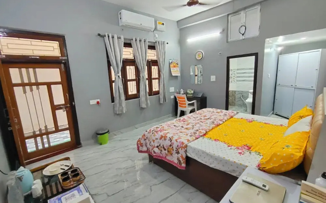 Neeta Homestay