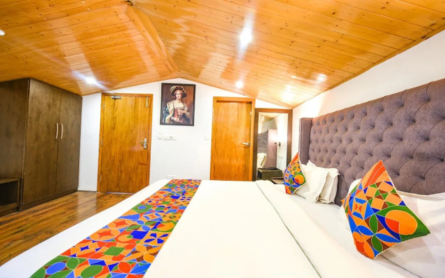 Fabhotel The Weekend Vibes