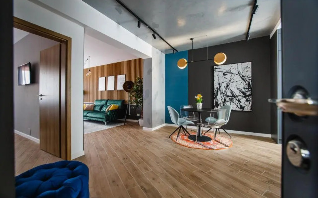 Central Designer Loft at EAS Residence