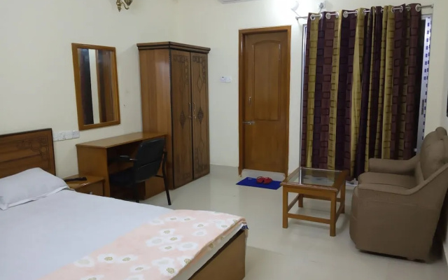 Hill Crown Hotel & Resort