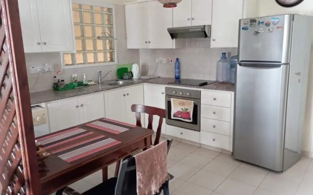LIOPETROU Apartment
