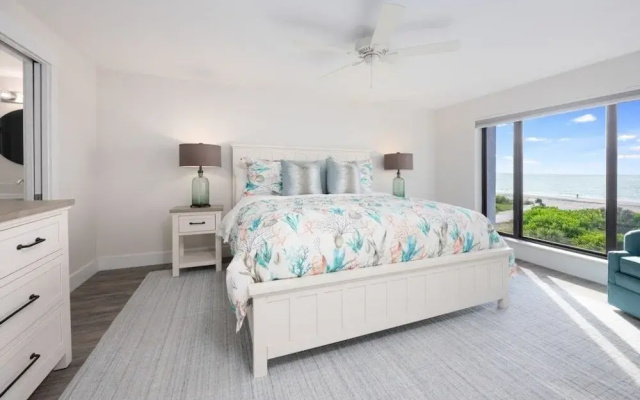 Pelicans Roost 305 2 Bedroom Condo