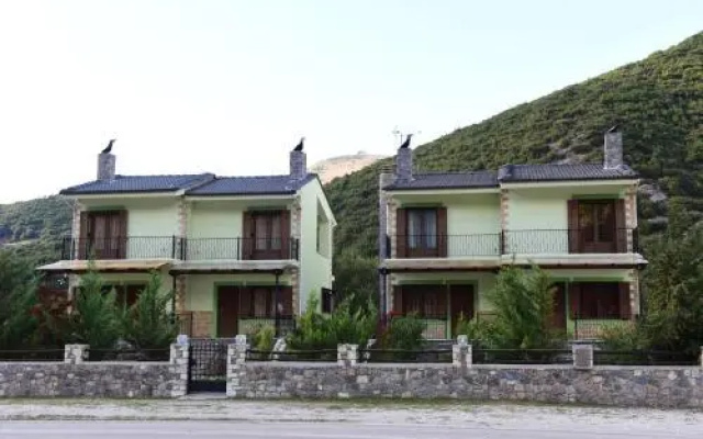 Flat 1 Bedroom 1 Bathroom - Kalavryta
