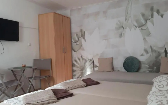 Vicky Apartments