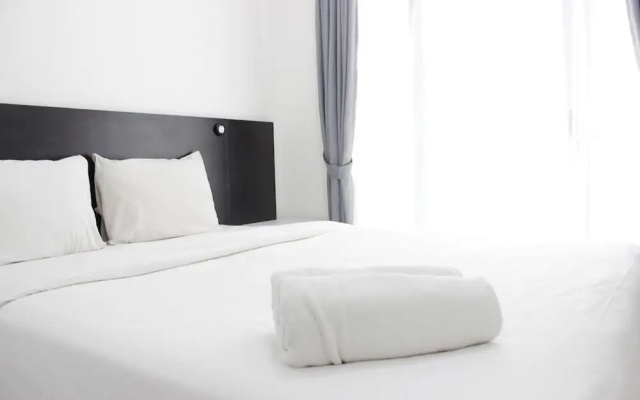 Stylish Studio Room Grand Asia Afrika Apartment