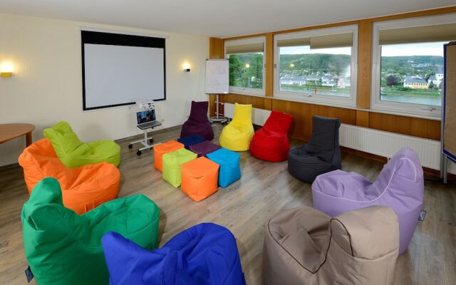 Ringhotel Haus Oberwinter In Remagen Germany From 116 Photos
