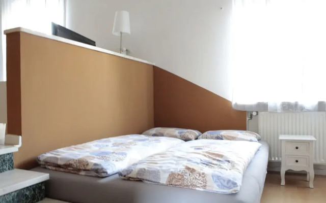 Homesuitehome