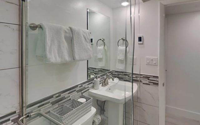 Driftwood Towers #1F by Southern Vacation Rentals