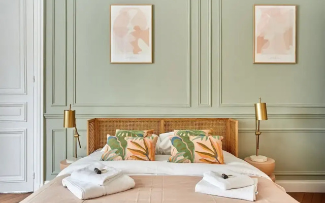 Magnificent Apartment Etoile Hoche Saint Honore