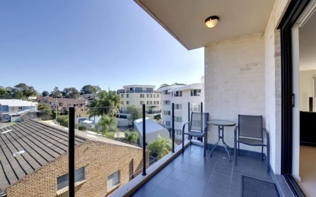 Dolphin Cove, Unit 13/2-6 Government Road