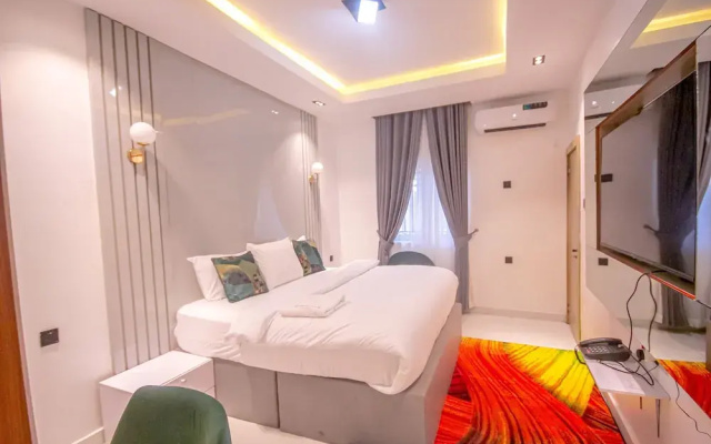 Greyfield Apartments