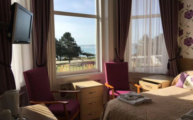 Hotel Riviera