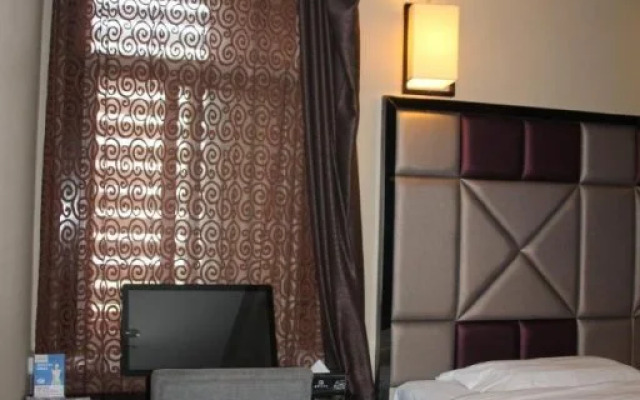 Yongqing Hotel