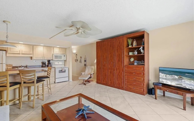 Mariner's Cove 405