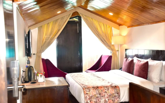 Woodrock Luxury Botique Hotel