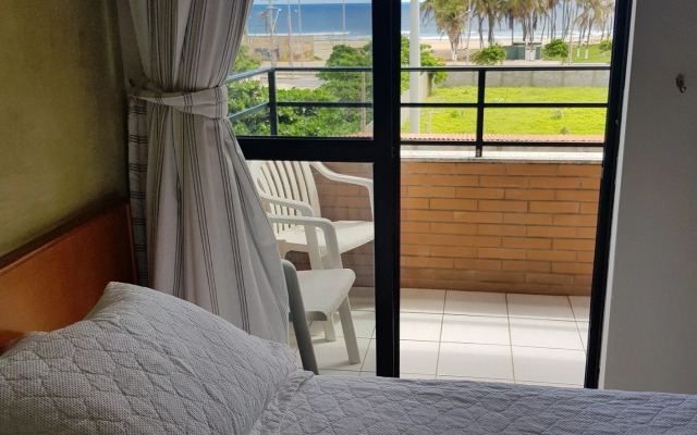 Golden Beach Hotel