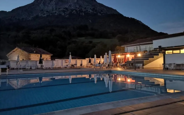 Pension Uxarte
