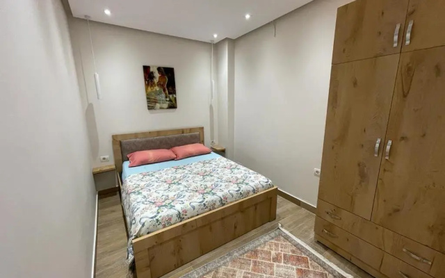 Modern 1 Bedroom City Apartment