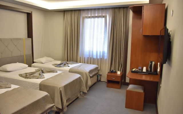 Gold City Hotel