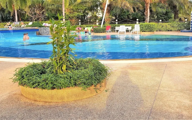Sea View Studio at View Talay