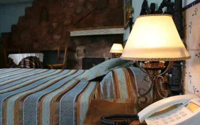 Hotel Rural Albamanjon