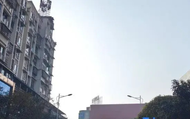 Nanchong Jiangnan Hotel (Wangfujing Shopping Center)