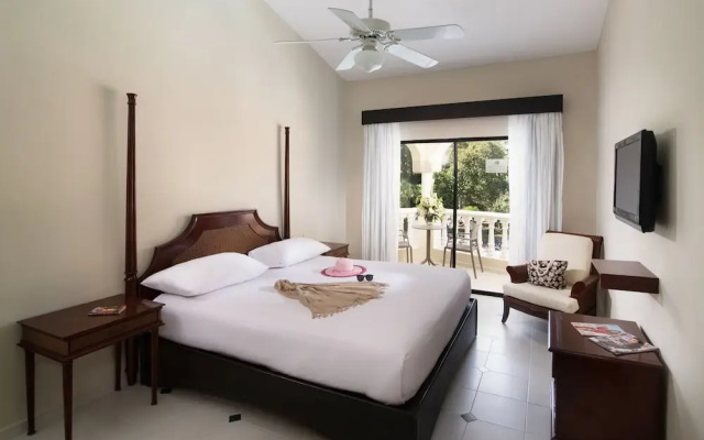 Crown Residence Suites by Lifestyle Kosher