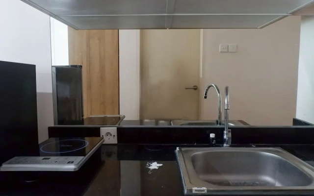 Modern Cozy Studio Apartment at Orchard Supermall Mansion