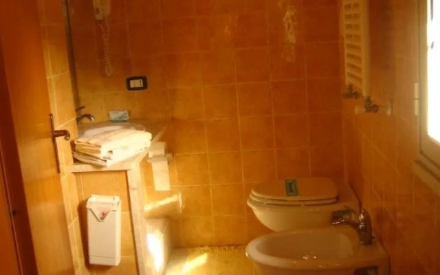 Francesca Hotel