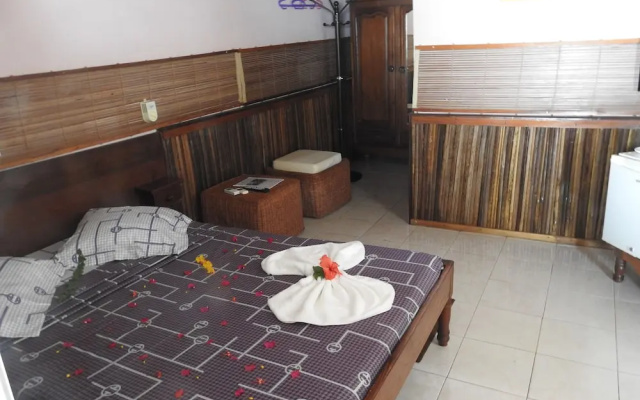 Aviavy Plage Hôtel