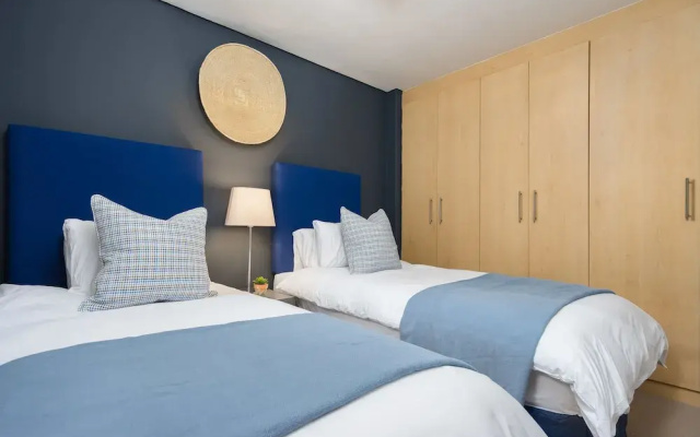 Fountain Suites 1001