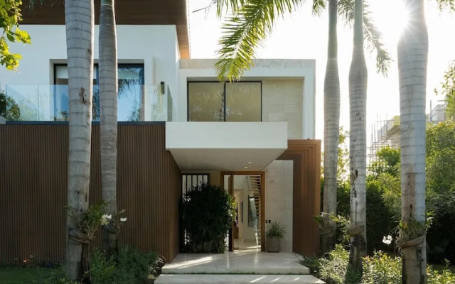 Lagos 28 - Modern Villa With Amazing Lake Views