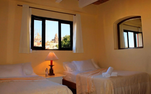 Hotel Allende