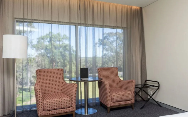 Alexandra Hills Hotel Suites
